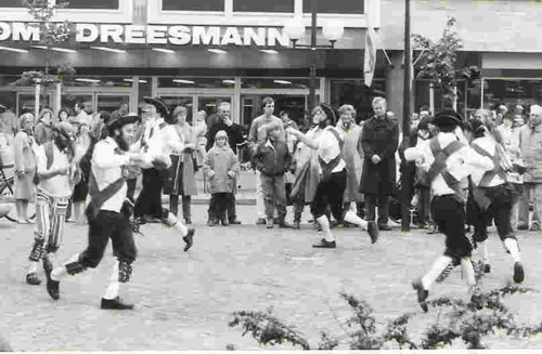 Herga Morris dancing in Holland